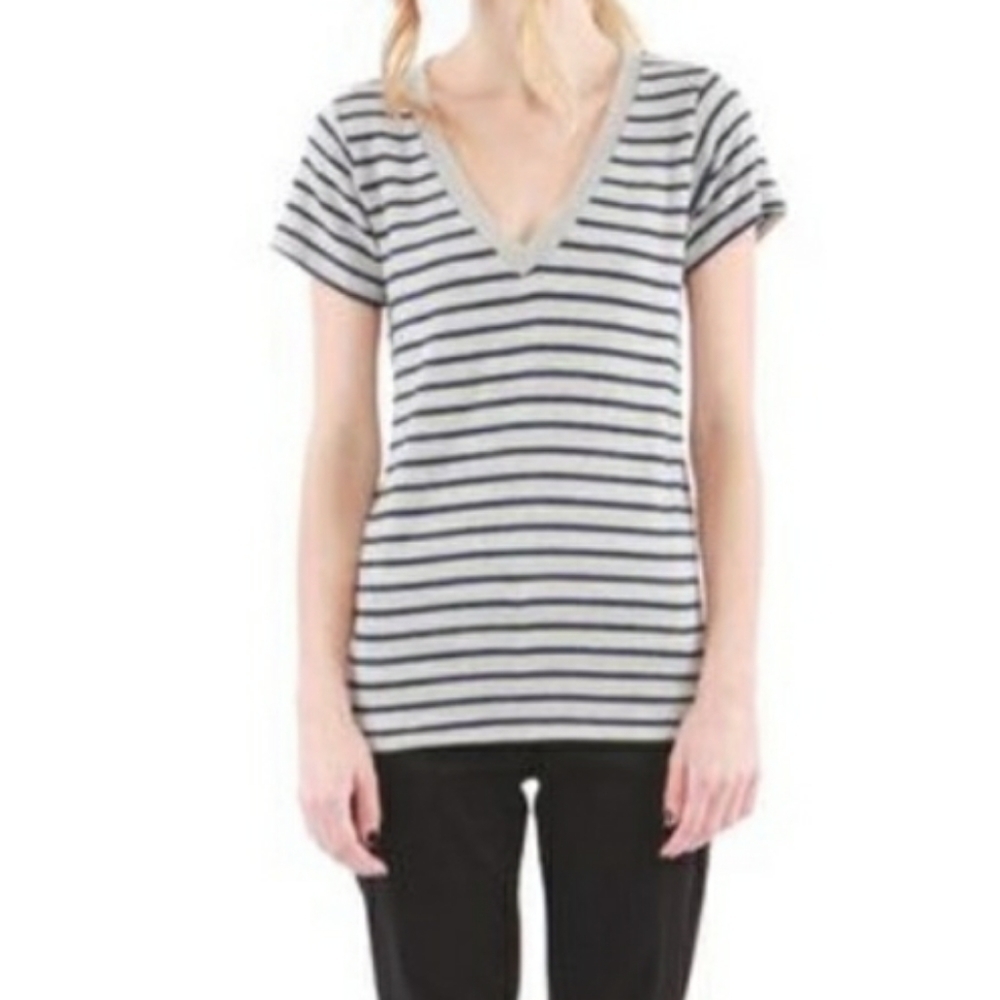 𝅺SALE 8/$35   HYE PARK & LUNE VANESSA V-NECK TOP - Picture 2 of 7